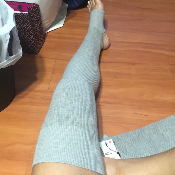 Lululemon Leg Warmer - Picture 5 of 5